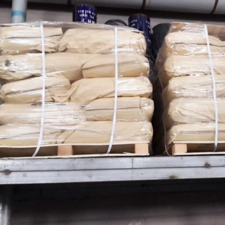 Zinc acetate 557-34-6